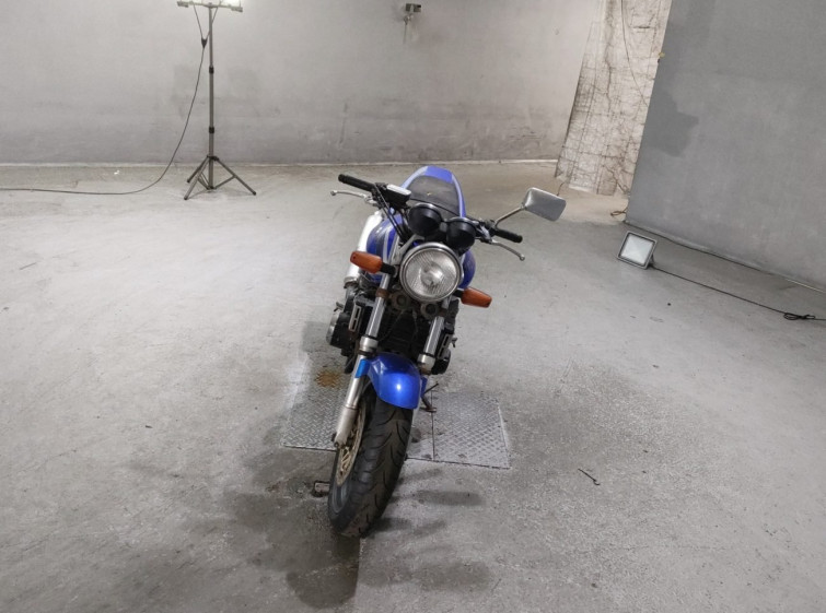 Мотоцикл Honda CB400SFV з пробігом 777 km