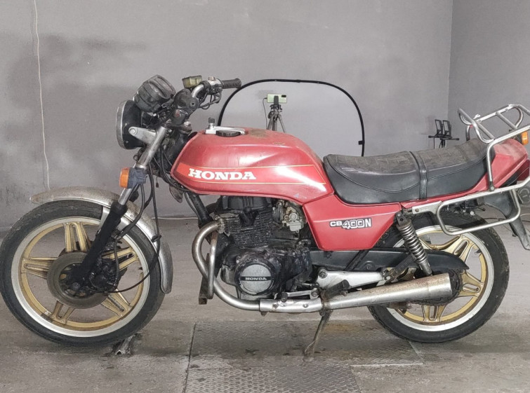 Мотоцикл Honda CB400N с пробегом 63221 km