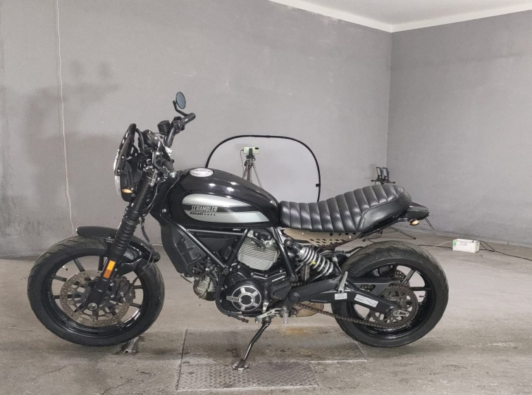 Мотоцикл Ducati SCRAMBLER SIXTY2 с пробегом 43428 km