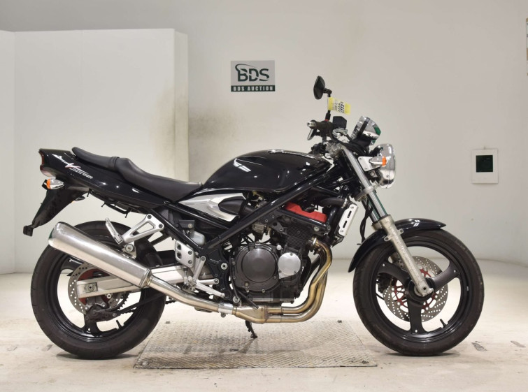 Мотоцикл Suzuki BANDIT250V з пробігом 10948 km