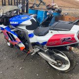 Мотоцикл Suzuki GSX-R400 з пробігом 18966 km