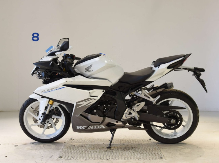 Мотоцикл Honda CBR250RRA