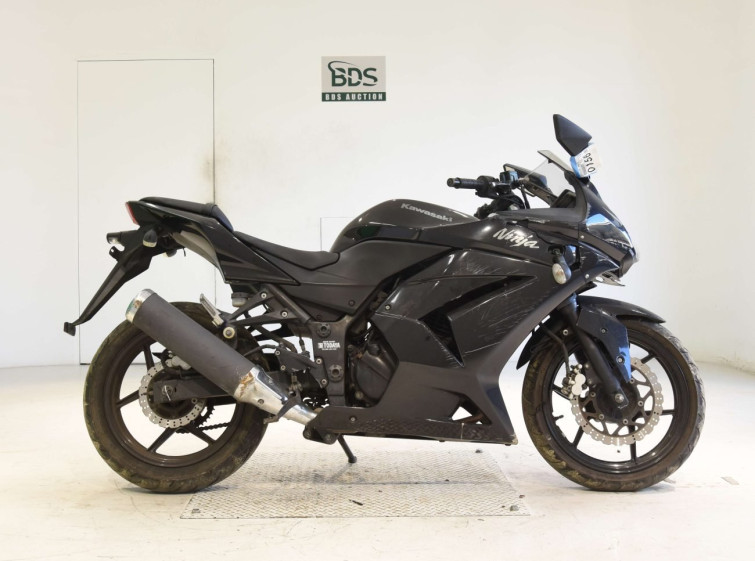 Мотоцикл Kawasaki NINJA250R с пробегом 38734 km