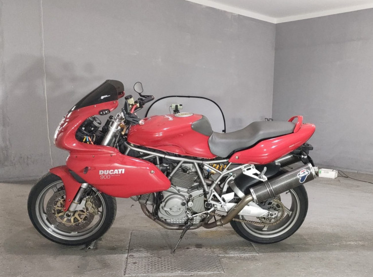 Мотоцикл Ducati 900SS з пробігом 45014 km
