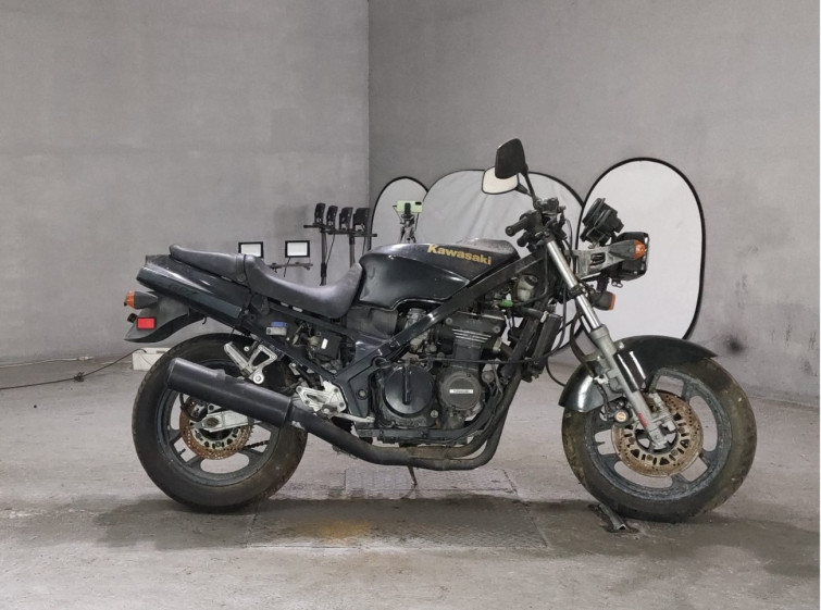 Мотоцикл Kawasaki FX400R з пробігом 1269 km