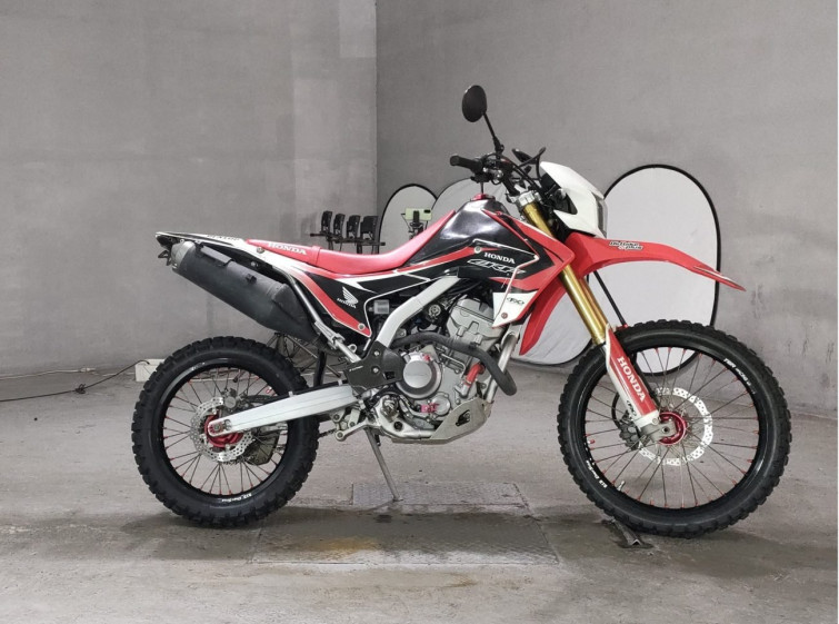 Мотоцикл Honda CRF250L з пробігом 26381 km