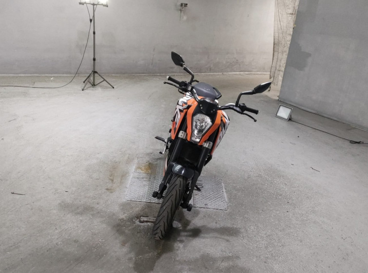 Мотоцикл KTM 200 DUKE з пробігом 15142 km