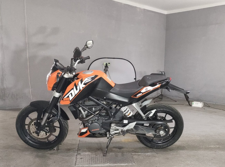 Мотоцикл KTM 200 DUKE з пробігом 15142 km
