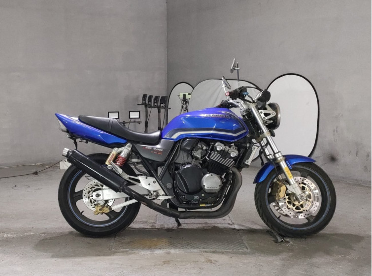 Мотоцикл Honda CB400SFV с пробегом 62856 km