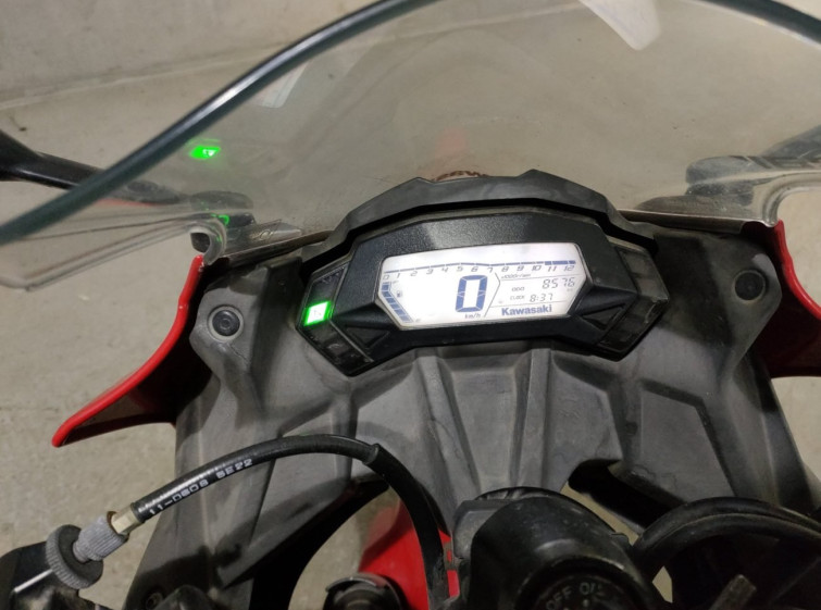 Мотоцикл Kawasaki NINJA250 з пробігом 8576 km