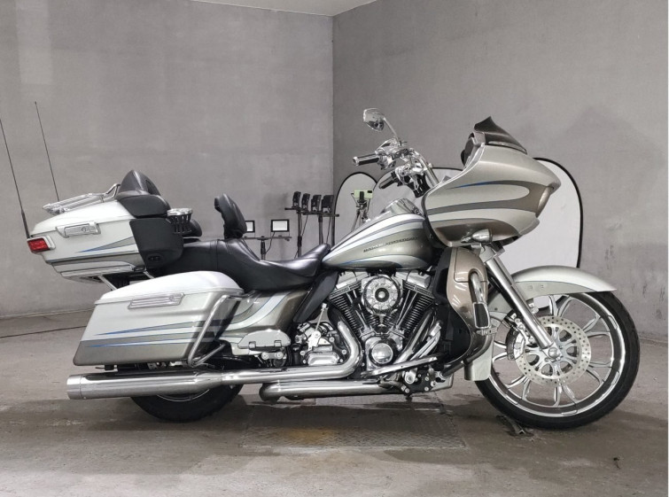 Мотоцикл HD ROAD GLIDE FLTRUSE1800 з пробігом 6468 km