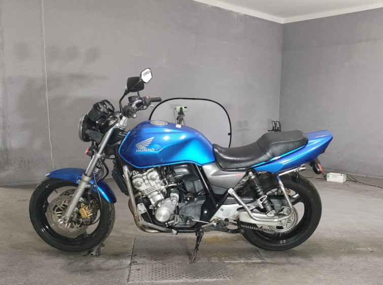 Мотоцикл Honda CB400SFVA з пробігом 70056 km