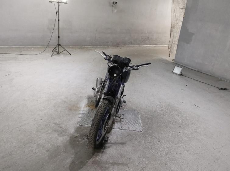 Мотоцикл Suzuki gs400l з пробігом 71542 km