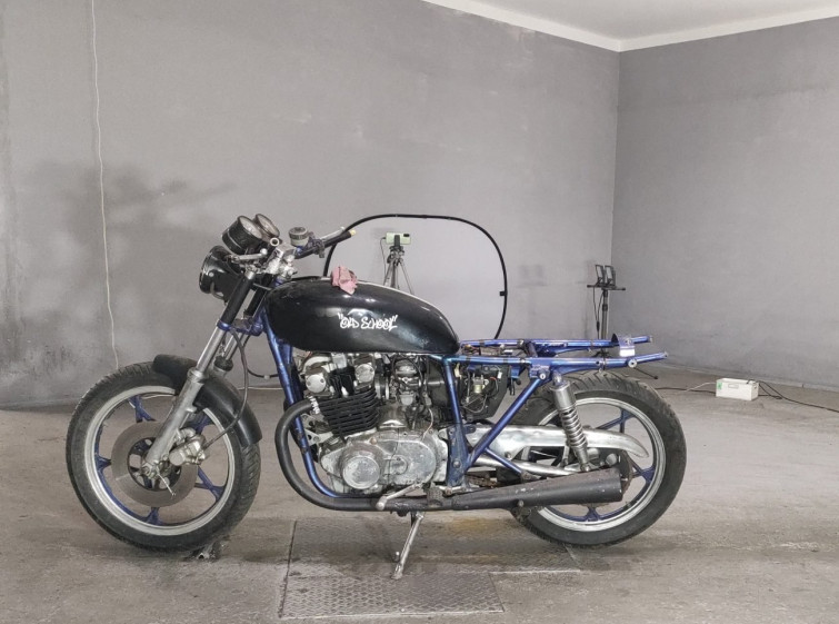 Мотоцикл Suzuki gs400l з пробігом 71542 km