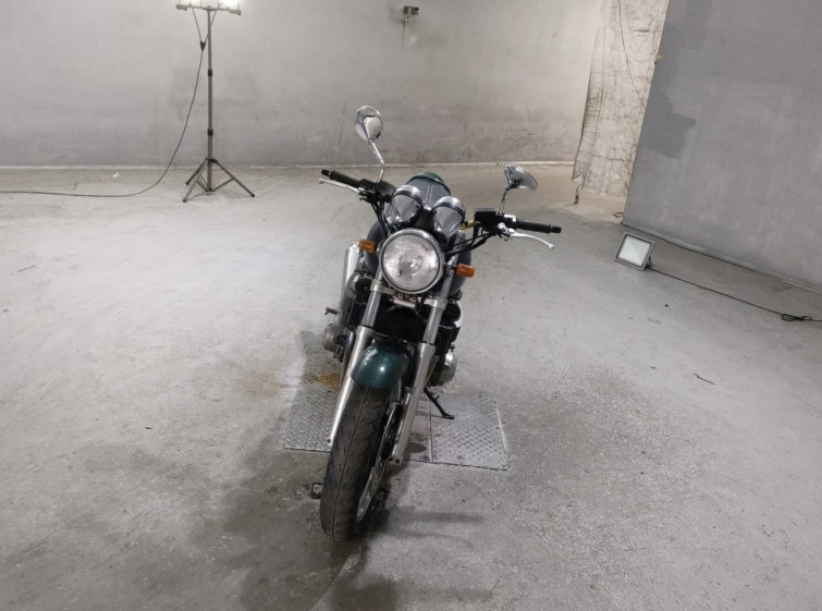 Мотоцикл Kawasaki ZEPHYR1100 с пробегом 31872 km