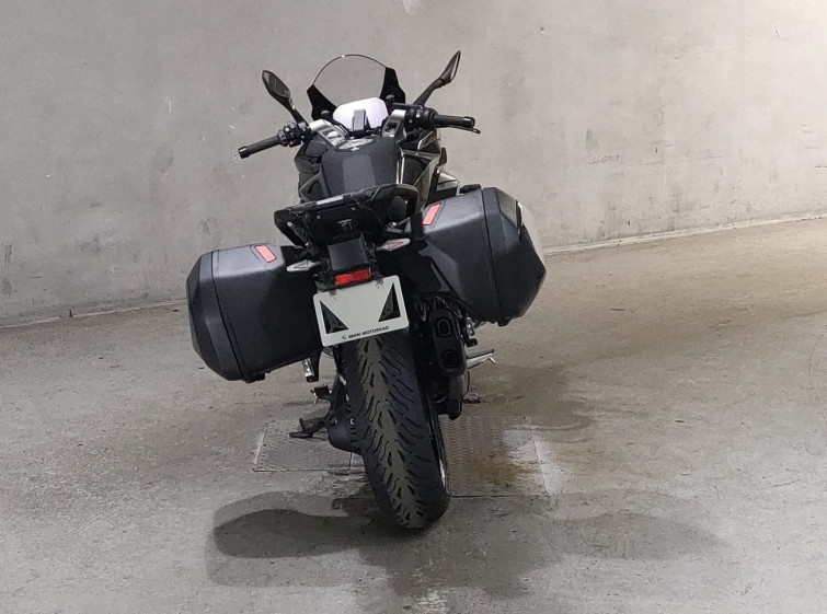 Мотоцикл BMW R1300RS з пробігом 370 km
