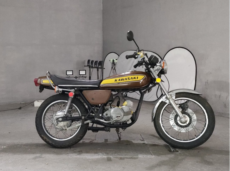 Мотоцикл Kawasaki 500SS з пробігом 3711 m