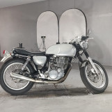 Мотоцикл Yamaha SR400 с пробегом 16809 km