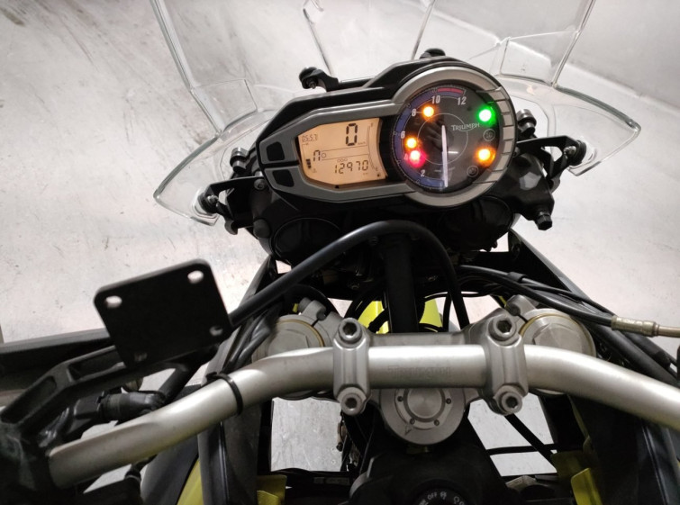 Мотоцикл Triumph TIGER 800 з пробігом 12970 km