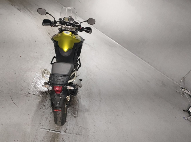 Мотоцикл Triumph TIGER 800 з пробігом 12970 km