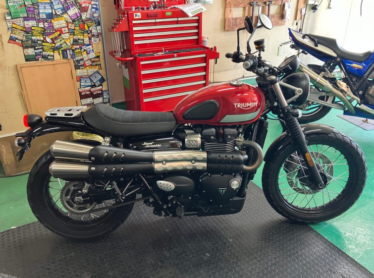 Мотоцикл Triumph STREET SCRAMBLER з пробігом 7829 km