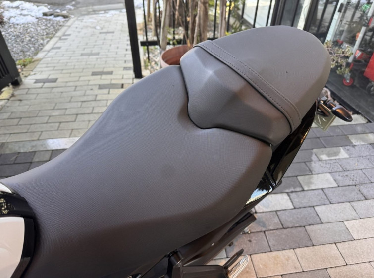 Мотоцикл Triumph daytona 660 с пробегом 323 km