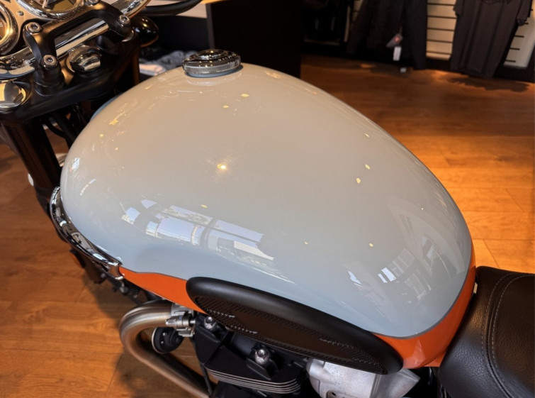 Мотоцикл Triumph BONNEVILLE T100 з пробігом 872 km