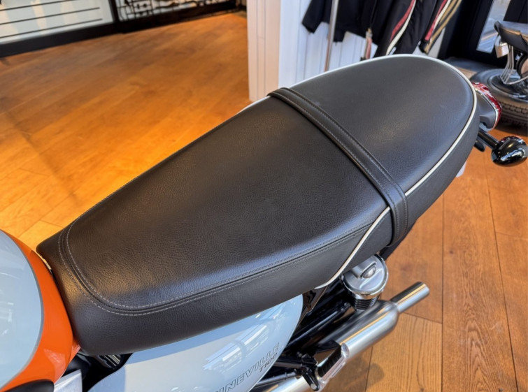 Мотоцикл Triumph BONNEVILLE T100 з пробігом 872 km