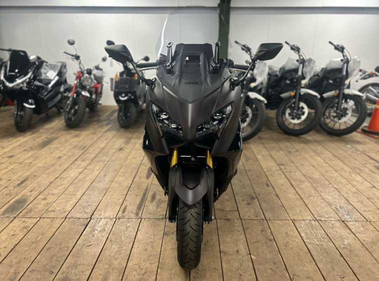 Мотоцикл Yamaha T-MAX560 з пробігом 631 km