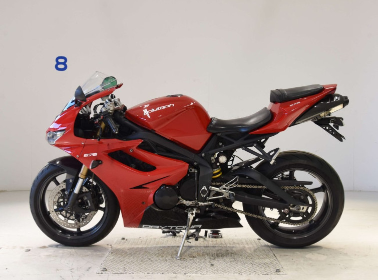 Мотоцикл Triumph DAYTONA 675 з пробігом 29696 km