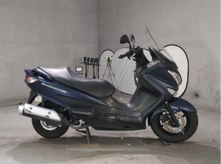 Мотоцикл Suzuki BURGMAN200 з пробігом 78577 km