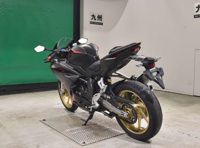 Мотоцикл Honda CBR250RRA з пробігом 17822 km