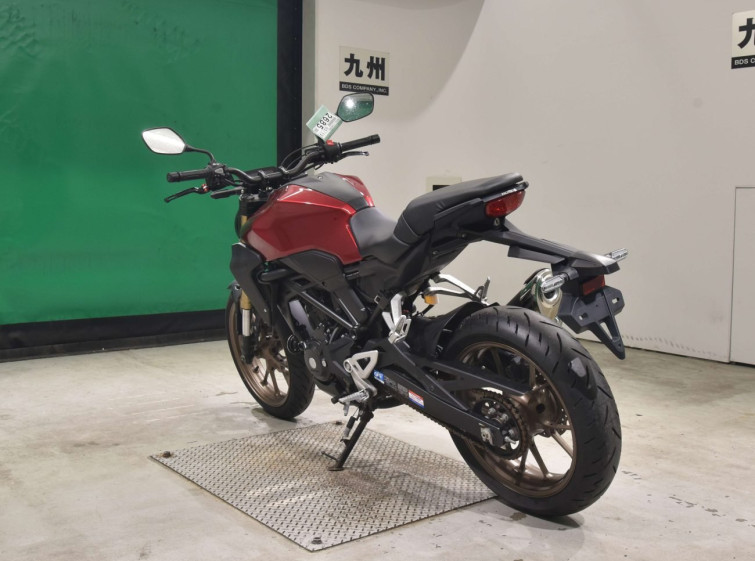 Мотоцикл Honda CB250RA з пробігом 984 km