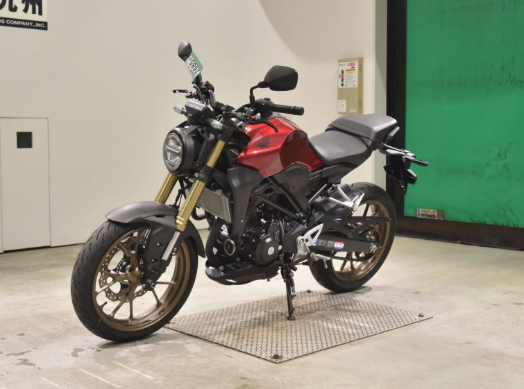 Мотоцикл Honda CB250RA з пробігом 984 km