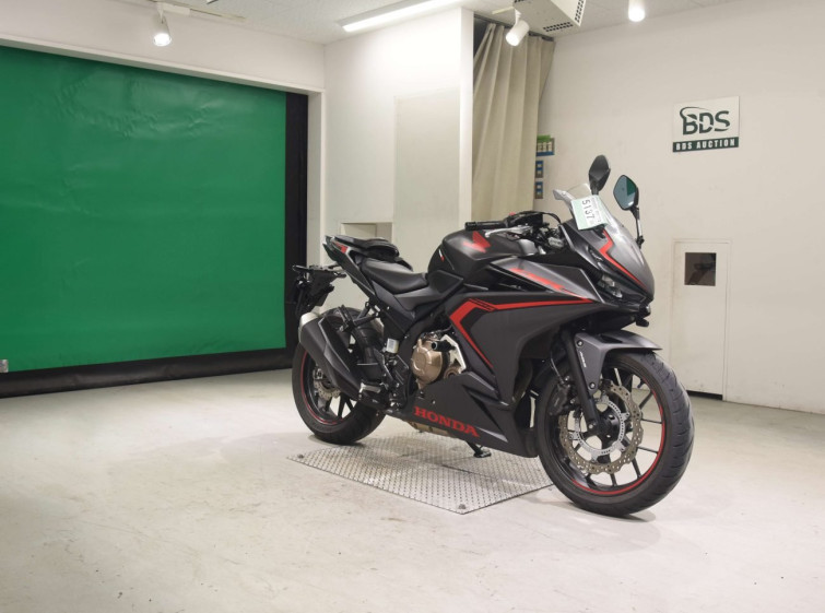 Мотоцикл Honda CBR400R з пробігом 31302 km