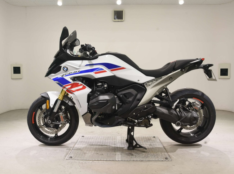 Мотоцикл BMW R1300RS с пробегом 3952 km