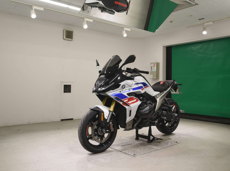 Мотоцикл BMW R1300RS с пробегом 3952 km