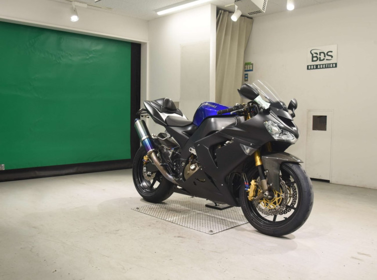Мотоцикл Kawasaki NINJA ZX-10R з пробігом 26612 km