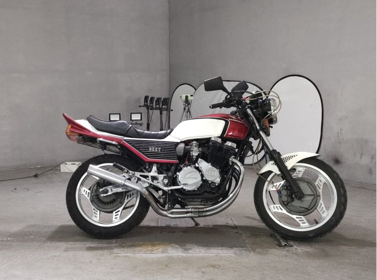 Мотоцикл Honda CBX550F