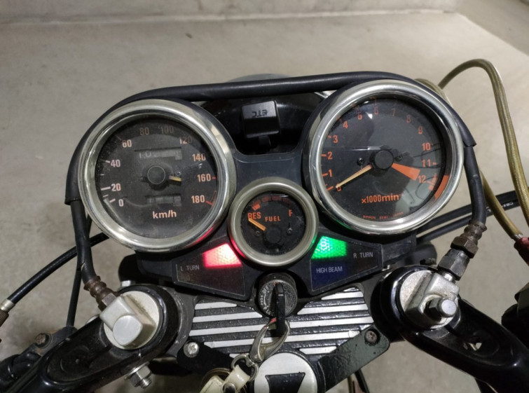 Мотоцикл Honda CBX550F