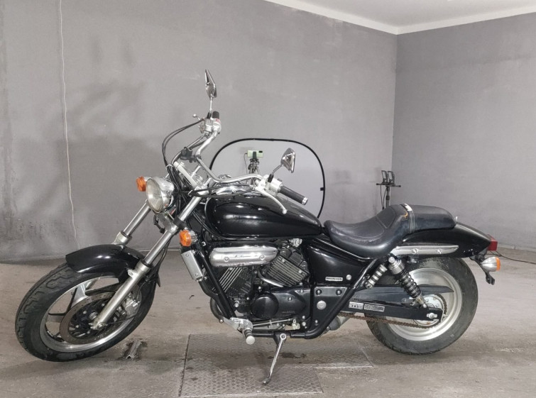 Мотоцикл Honda MAGNA250 з пробігом 5843 km