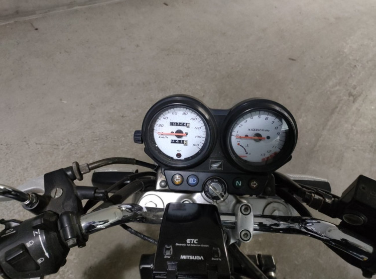 Мотоцикл Honda VTR250 з пробігом 10724 km