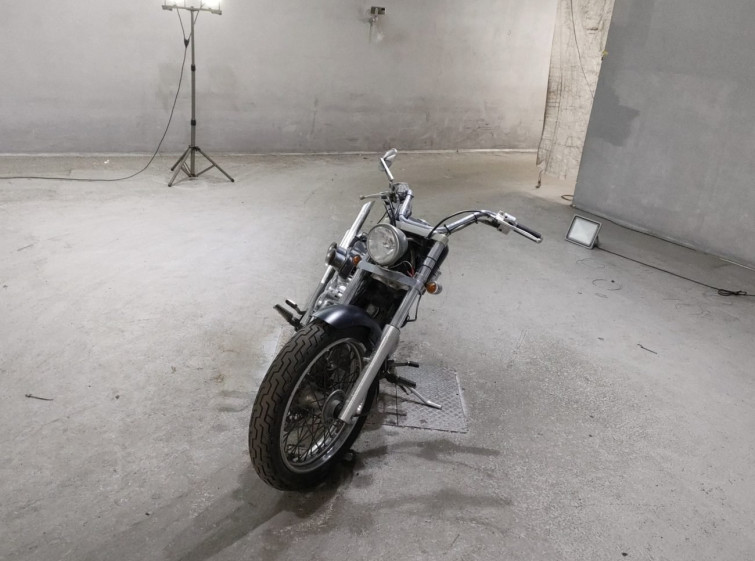 Мотоцикл Yamaha DRAGSTAR XVS400 с пробегом 3807 km