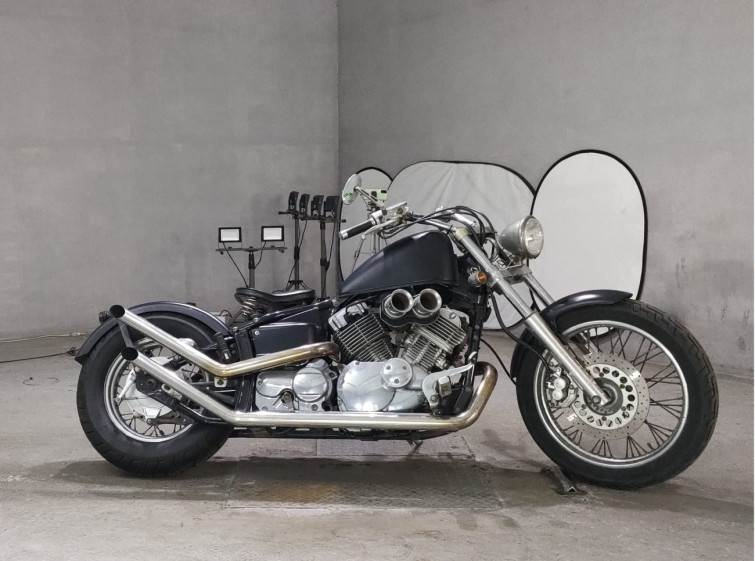 Мотоцикл Yamaha DRAGSTAR XVS400 с пробегом 3807 km