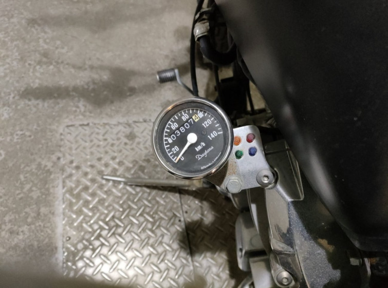 Мотоцикл Yamaha DRAGSTAR XVS400 с пробегом 3807 km