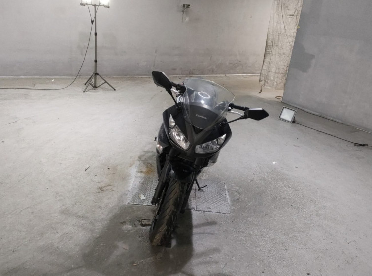 Мотоцикл Kawasaki NINJA400R