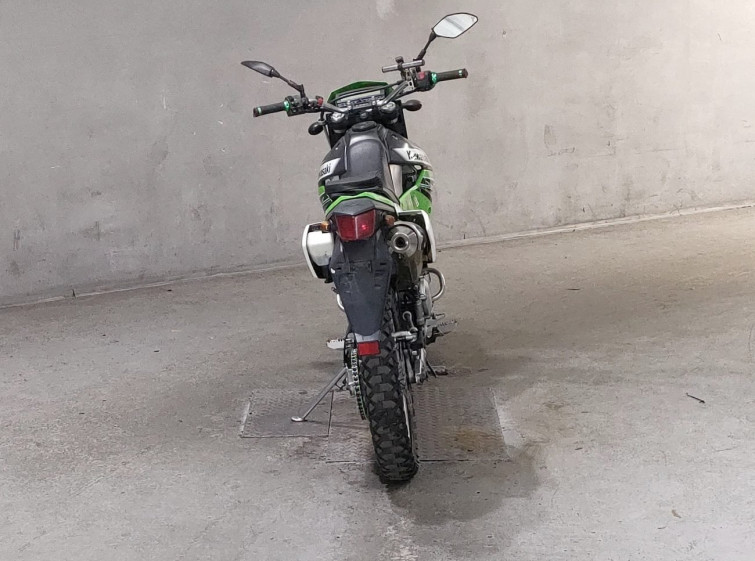 Мотоцикл Kawasaki KLX250 з пробігом 32095 km