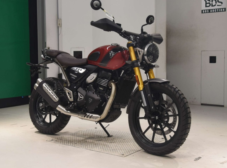 Мотоцикл Triumph scrambler 400x с пробегом 3 km