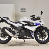 Мотоцикл Suzuki GSX250RA