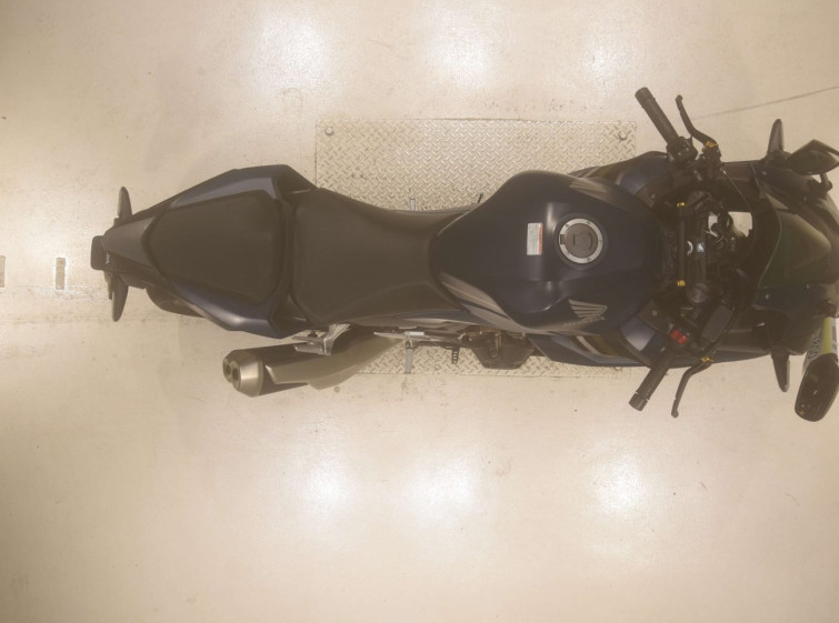 Мотоцикл Honda CBR400R с пробегом 12275 km